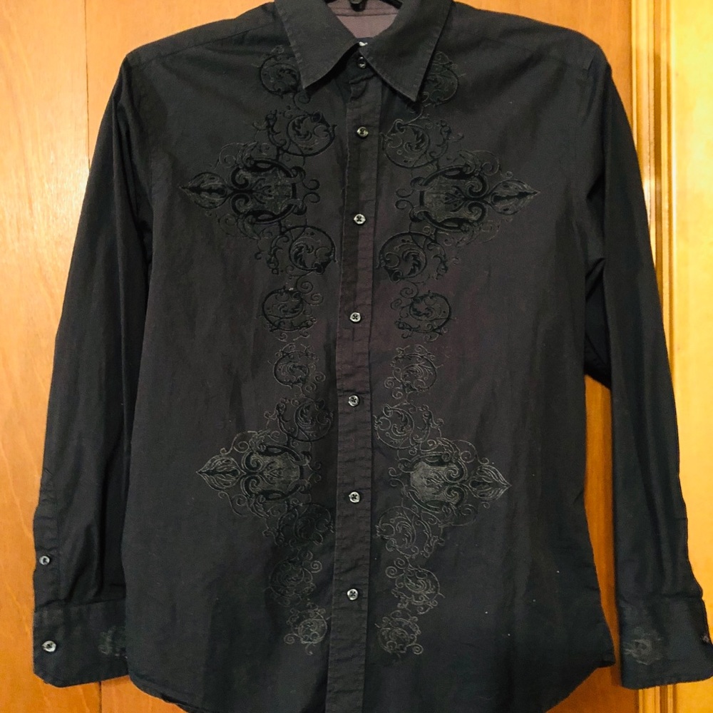 Men’s long sleeve button up